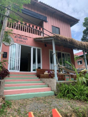 DAHLIA Guesthouse